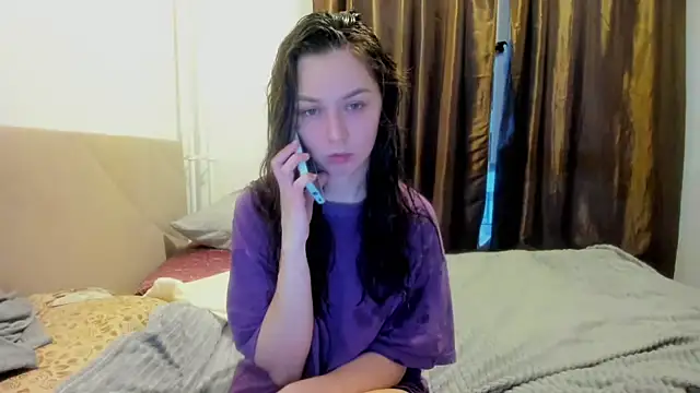 Adela Vetta online show from February 13, 2026, 2:28 pm