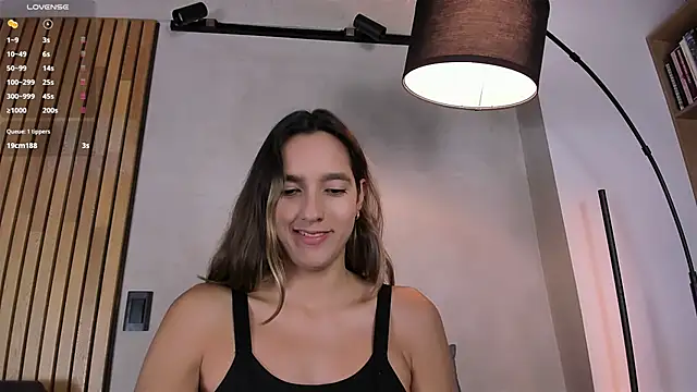 Snapshot of honeyhot69__ chatting on February 23, 2025, 11:33 am honeyhot69   online show from February 23, 2025, 11:33 am