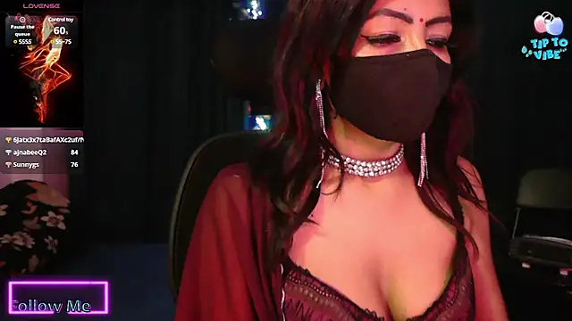 Snapshot of Aashiya- chatting on March 6, 2025, 12:21 am Aashiya- online show from March 6, 2025, 12:21 am