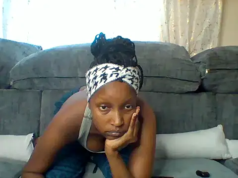 Snapshot of Daddies_lover chatting on June 26, 2026, 12:00 pm Daddies lover online show from June 26, 2026, 12:00 pm