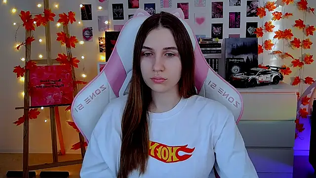 Snapshot of AliceCharmy chatting on November 8, 2025, 6:17 am AliceCharmy online show from November 8, 2025, 6:17 am