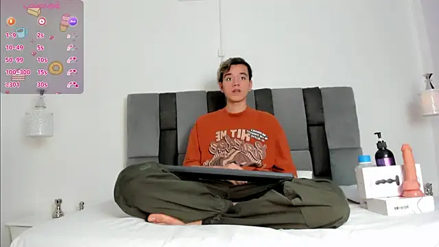 Snapshot of bunny_maxi chatting on March 19, 2025, 6:44 pm bunny maxi online show from March 19, 2025, 6:44 pm