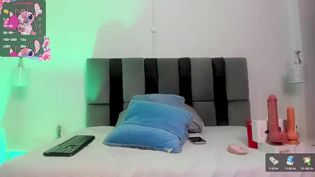 Snapshot of bunny_maxi chatting on September 16, 2025, 12:39 pm bunny maxi online show from September 16, 2025, 12:39 pm