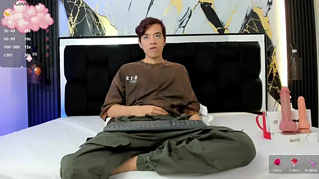 Snapshot of bunny_maxi chatting on September 27, 2025, 12:44 pm bunny maxi online show from September 27, 2025, 12:44 pm