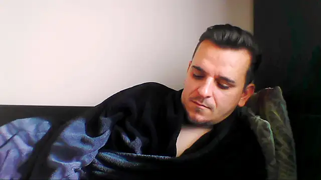 Huge cock22cm online show from January 11, 2026, 12:12 pm