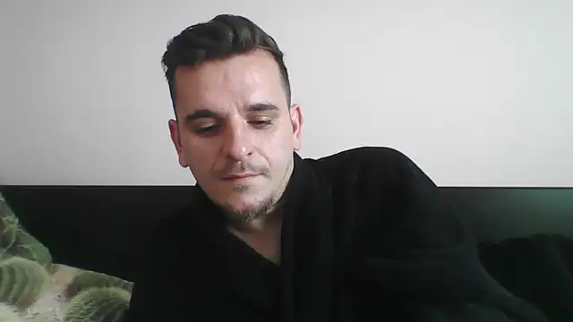 Huge cock22cm online show from March 10, 2025, 10:39 am