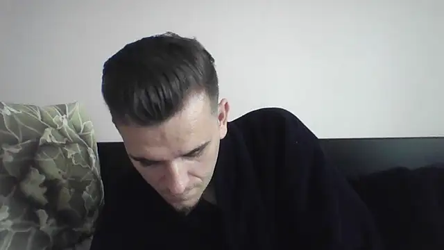 Huge cock22cm online show from March 1, 2025, 12:34 pm