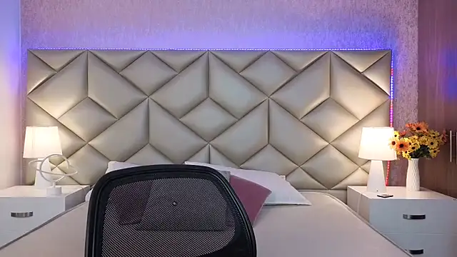 Brenda Garcia online show from September 20, 2025, 6:46 pm