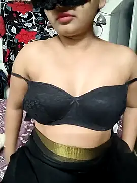 Snapshot of Magical-Couple-telugu chatting on March 8, 2026, 10:51 am Magical-Couple-telugu online show from March 8, 2026, 10:51 am