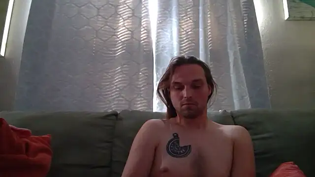 Snapshot of VitaminDrewFl chatting on March 7, 2026, 2:33 pm VitaminDrewFl online show from March 7, 2026, 2:33 pm