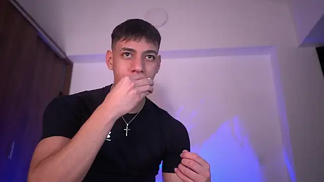 Josep Davies online show from December 4, 2025, 10:53 pm