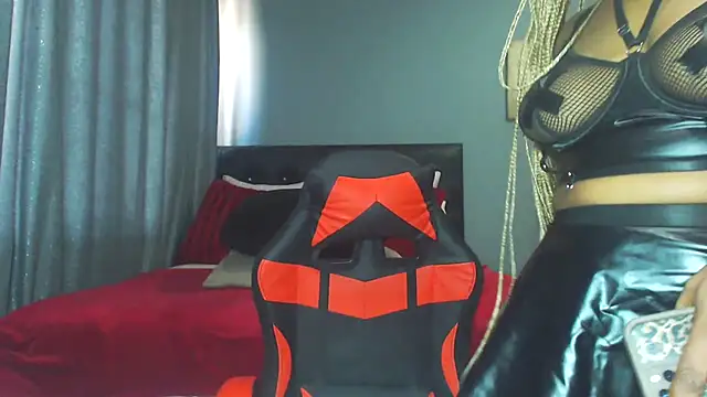 Snapshot of Fiercefoxxy chatting on November 21, 2025, 7:07 am Fiercefoxxy online show from November 21, 2025, 7:07 am