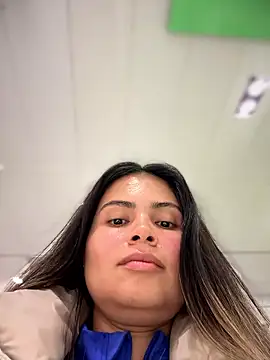 melanny10 online show from January 8, 2026, 12:11 pm