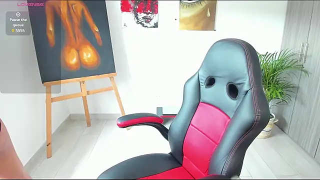 Snapshot of Dahian-peach chatting on March 3, 2025, 7:49 pm Dahian-peach online show from March 3, 2025, 7:49 pm