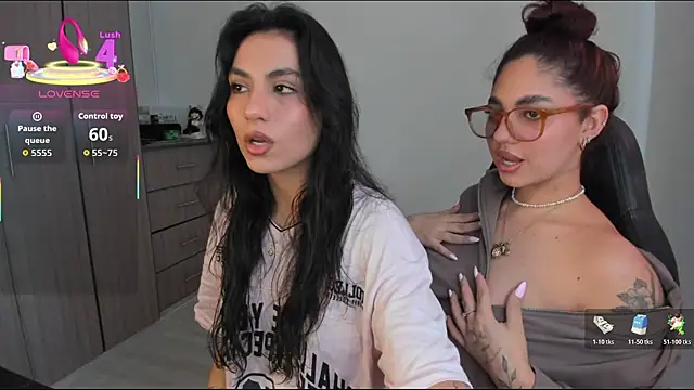 Snapshot of Dahian-peach chatting on November 14, 2025, 7:28 pm Dahian-peach online show from November 14, 2025, 7:28 pm