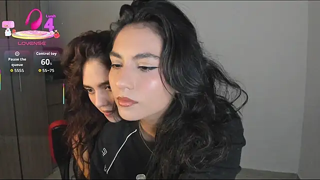 Snapshot of Dahian-peach chatting on November 3, 2025, 5:34 am Dahian-peach online show from November 3, 2025, 5:34 am