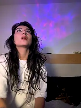 Snapshot of Dahian-peach chatting on November 19, 2025, 6:13 am Dahian-peach online show from November 19, 2025, 6:13 am