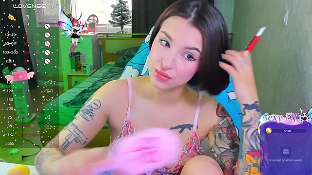 folinskayyya online show from December 18, 2025, 5:01 am