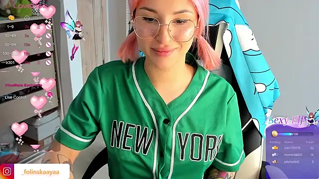 Snapshot of folinskayyya chatting on January 30, 2025, 7:18 am folinskayyya online show from January 30, 2025, 7:18 am