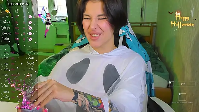 Snapshot of folinskayyya chatting on October 25, 2025, 3:06 am folinskayyya online show from October 25, 2025, 3:06 am