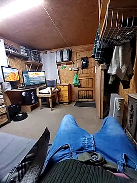 Snapshot of daiwantu chatting on October 28, 2025, 7:13 pm daiwantu online show from October 28, 2025, 7:13 pm