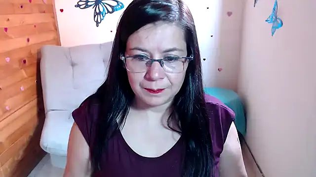 lilisa777 online show from October 29, 2025, 7:24 pm