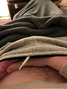 HannesDicks online show from December 14, 2024, 4:34 am