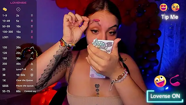 KetziaDoll online show from November 25, 2025, 4:35 am