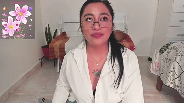 Snapshot of LisaHadwin chatting on October 13, 2025, 8:43 pm LisaHadwin online show from October 13, 2025, 8:43 pm