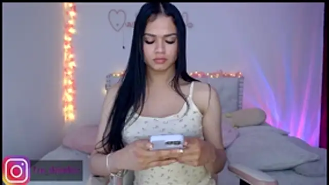 alee lenoxx online show from July 3, 2026, 2:18 am