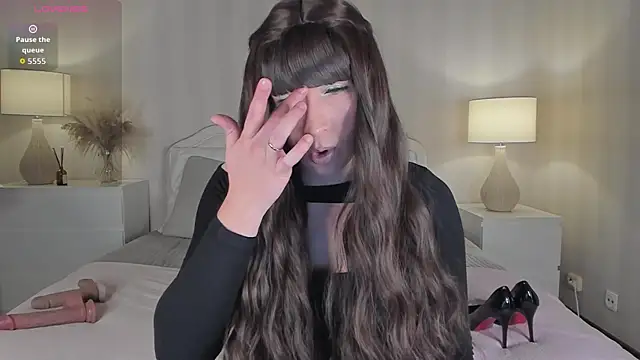 Snapshot of valeriasecret chatting on October 29, 2025, 5:17 am valeriasecret online show from October 29, 2025, 5:17 am