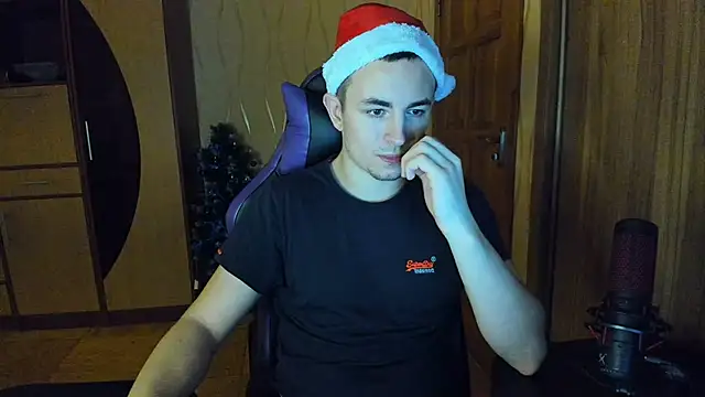 Snapshot of bigmark033 chatting on December 23, 2024, 4:50 pm bigmark033 online show from December 23, 2024, 4:50 pm