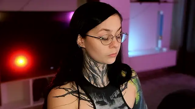 AcidPie online show from February 9, 2026, 7:56 pm