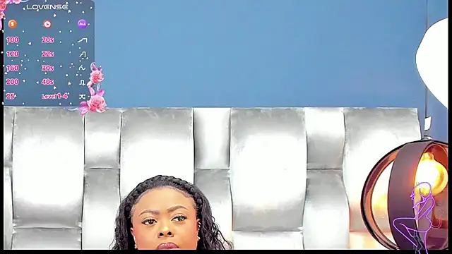 Snapshot of CamilaBenitez chatting on November 30, 2025, 1:28 am CamilaBenitez online show from November 30, 2025, 1:28 am