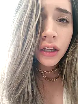 Snapshot of maliciaworld chatting on February 22, 2025, 5:02 pm maliciaworld online show from February 22, 2025, 5:02 pm