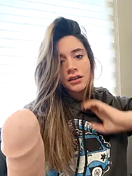 Snapshot of maliciaworld chatting on February 23, 2025, 6:12 pm maliciaworld online show from February 23, 2025, 6:12 pm