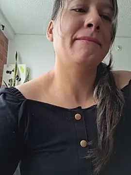 Zoe Nasty online show from June 5, 2026, 12:55 pm