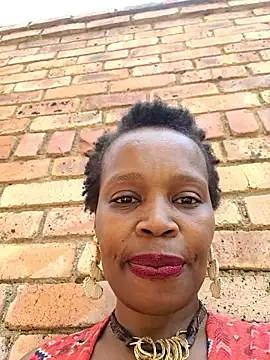 AfricanSquirtingQueen online show from January 13, 2026, 11:58 am