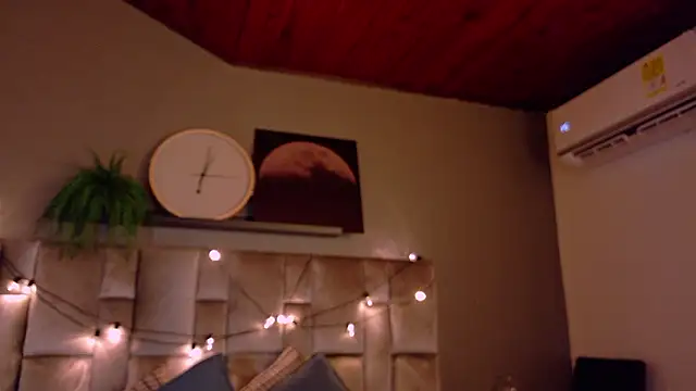 memphiswilliam online show from March 20, 2026, 3:29 am