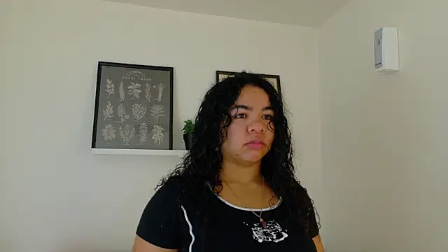 memphiswilliam online show from May 22, 2026, 2:53 am