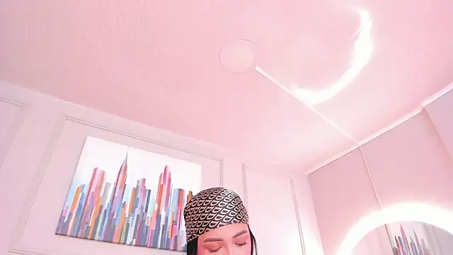 maddy brookss online show from February 21, 2026, 7:27 pm