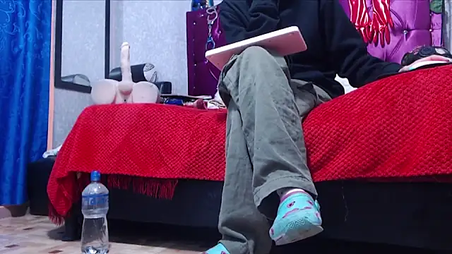 AyshaScott online show from October 3, 2025, 12:39 pm