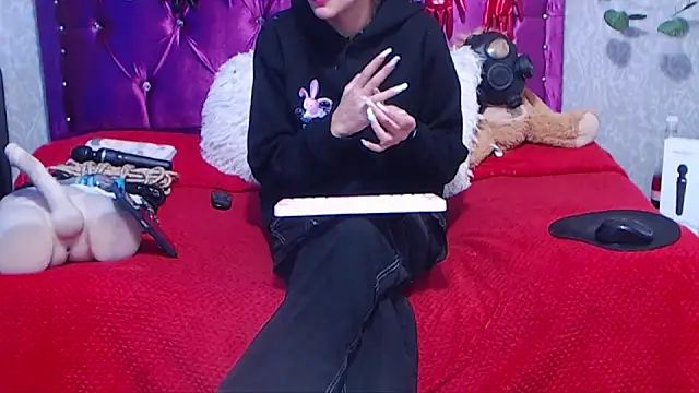 AyshaScott online show from November 30, 2025, 1:23 pm