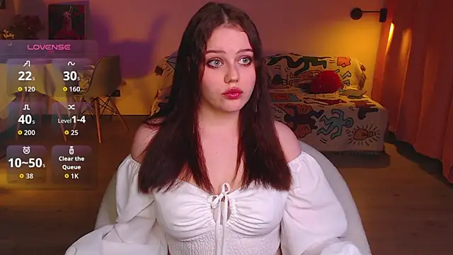 sensual me online show from December 18, 2025, 6:07 am