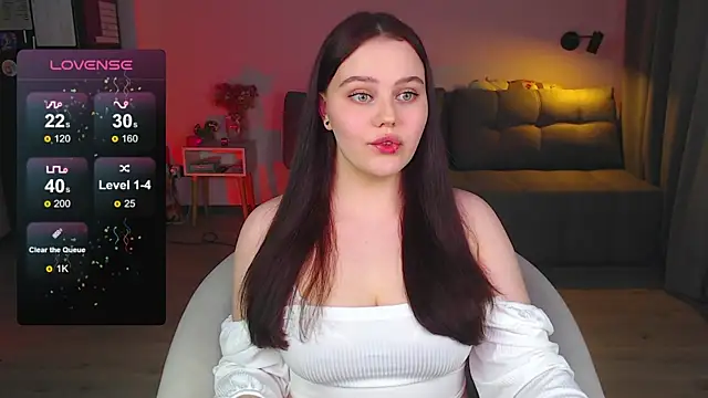 sensual me online show from March 10, 2025, 1:00 pm