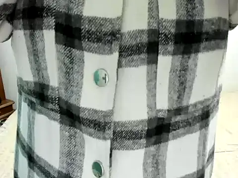 Snapshot of MonicaGarcia_ chatting on November 7, 2025, 9:14 am MonicaGarcia online show from November 7, 2025, 9:14 am