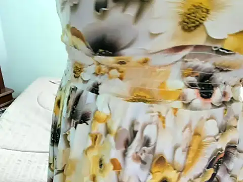 Snapshot of MonicaGarcia_ chatting on November 8, 2025, 11:14 am MonicaGarcia online show from November 8, 2025, 11:14 am