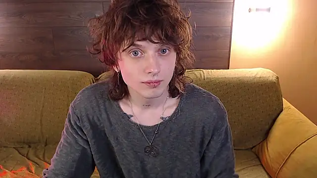 axxxturel online show from February 1, 2026, 2:04 pm