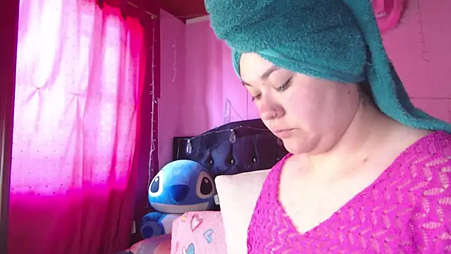 Snapshot of NikkiRous_ chatting on February 11, 2026, 1:55 pm NikkiRous online show from February 11, 2026, 1:55 pm