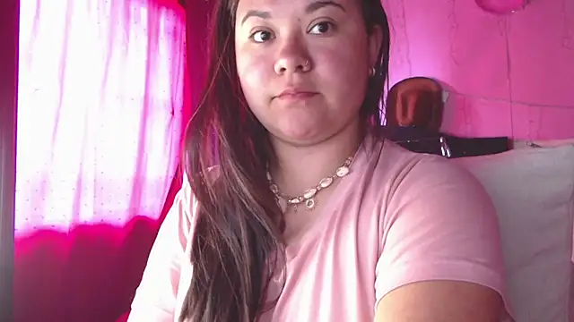 Snapshot of NikkiRous_ chatting on March 21, 2026, 3:38 pm NikkiRous online show from March 21, 2026, 3:38 pm